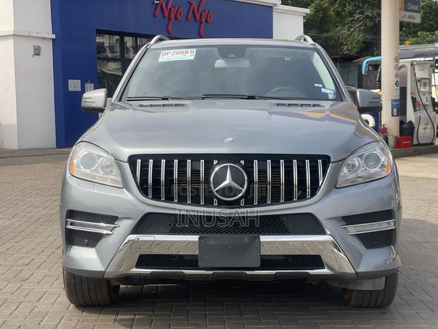 Mercedes-Benz M Class ML350 4dr SUV (3.5L 6cyl 7A) 2015 Gray