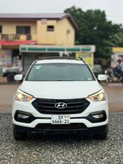 Hyundai Santa Fe 2017 White for sale