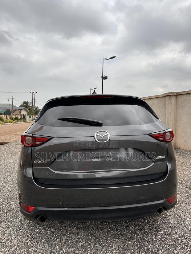 Mazda CX-5 2018 Gray