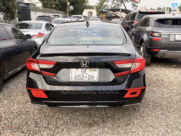 Honda Accord LX 2018 Black