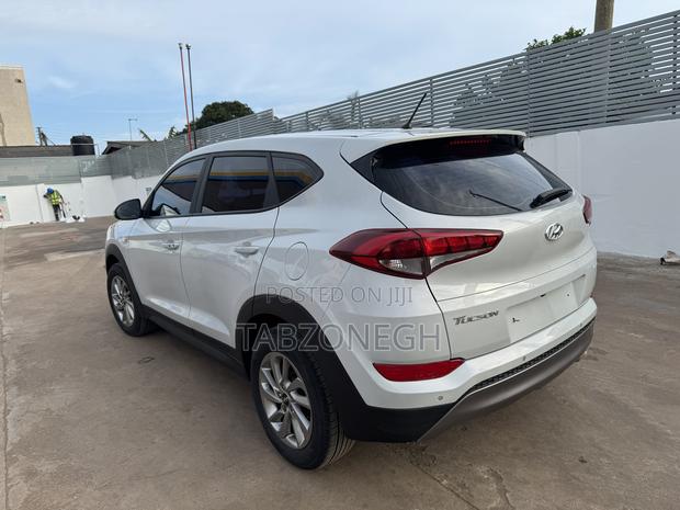 Hyundai Tucson Sport FWD 2018 Gray