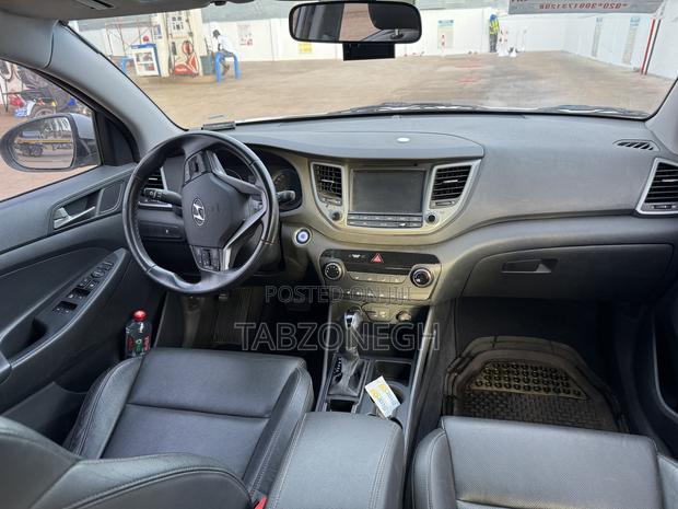 Hyundai Tucson Sport FWD 2018 Gray