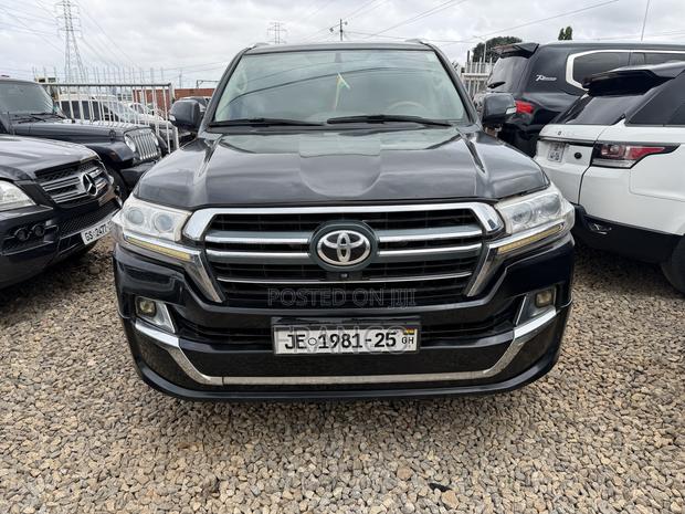 Toyota Land Cruiser 4.5 V8 GXR 2012 Black