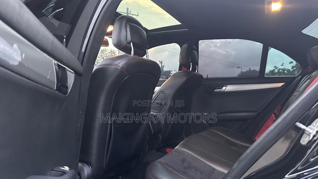 Mercedes-Benz C250 2013 Black