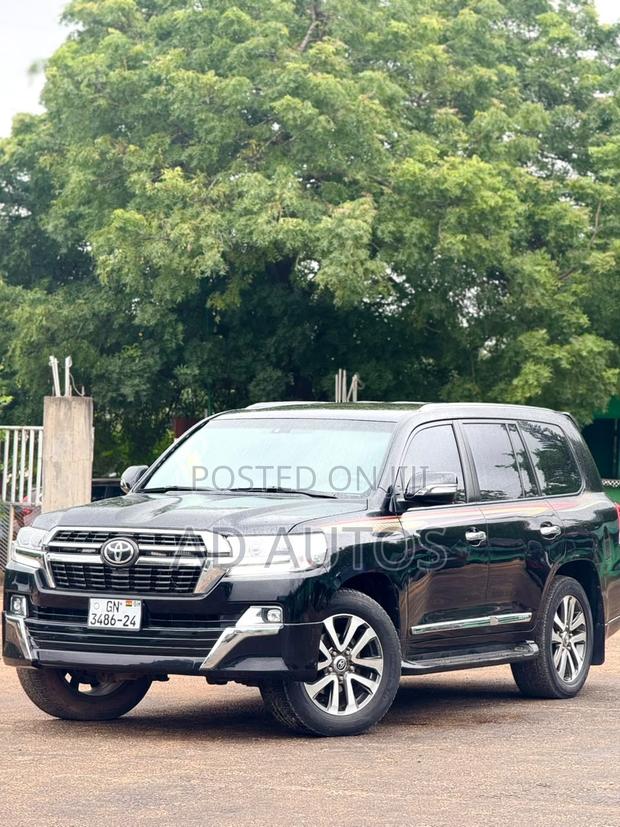 Toyota Land Cruiser 2018 Black