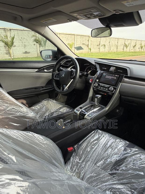 Honda Civic EX Sedan 2019 Gray