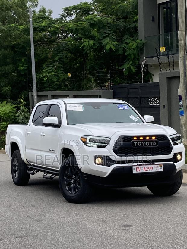 Toyota Tacoma SR5 Double Cab 6' Bed AT 2024 White