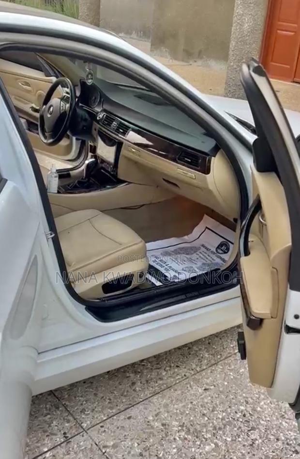 BMW 328i 2011 White