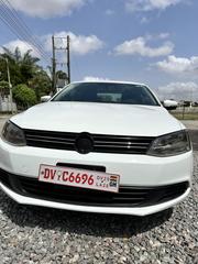 Volkswagen Jetta SE 4dr Sedan (1.8L 4cyl Turbo 5M) 2014 White for sale