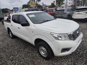 Nissan Navara 2017 White for sale