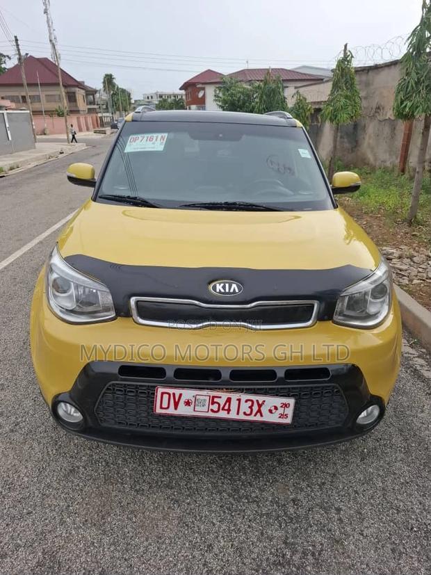 Kia Soul + 4dr Wagon (2.0L 4cyl 6A) 2015 Yellow