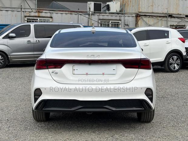 Kia K3 Base 2022 White