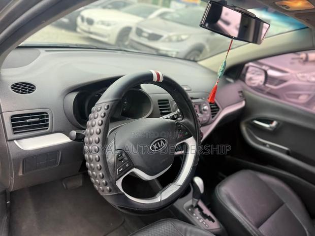 Kia Morning 2012 Black
