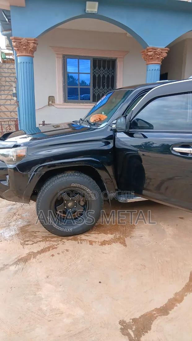 Toyota 4-Runner SR5 4x4 Premium 2018 Black