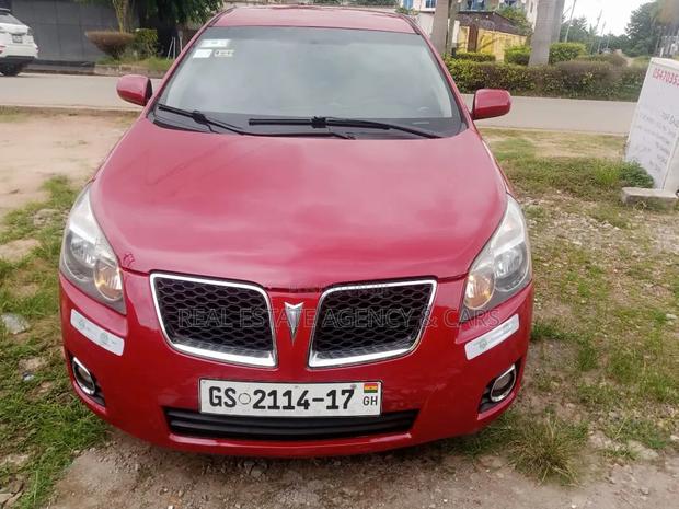 Pontiac Vibe 2010 Beige