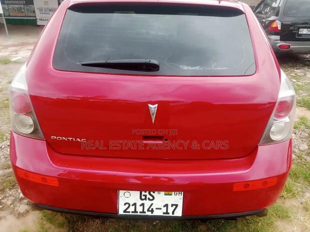 Pontiac Vibe 2010 Beige