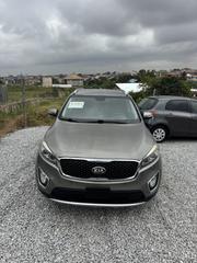 Kia Sorento 4dr SUV 2016 Beige for sale