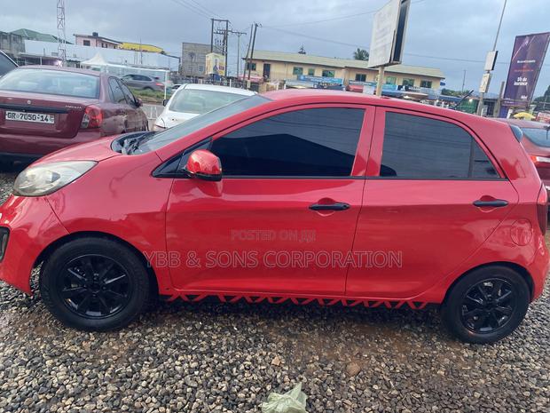 Kia Morning 2012 Red