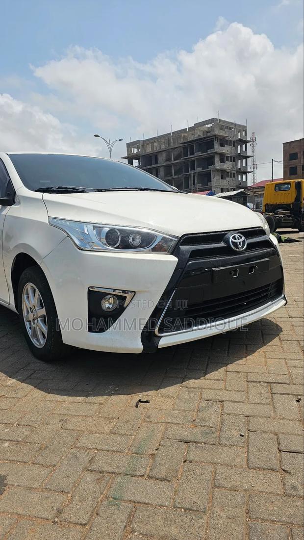 Toyota Yaris 2018 White
