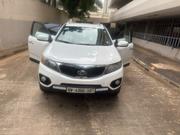 Kia Sorento 2013 White for sale
