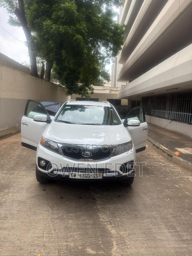 Kia Sorento 2013 White