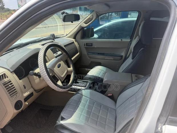 Ford Escape 2011 White