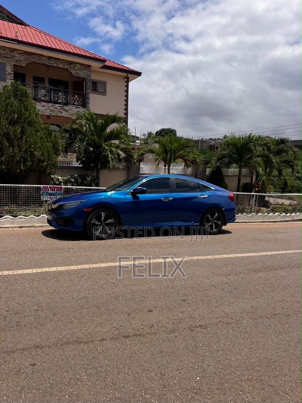 Honda Civic Touring 4dr Sedan (1.5L 4cyl) 2017 Blue