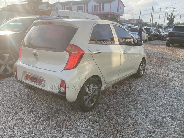 Kia Morning 2016 Beige