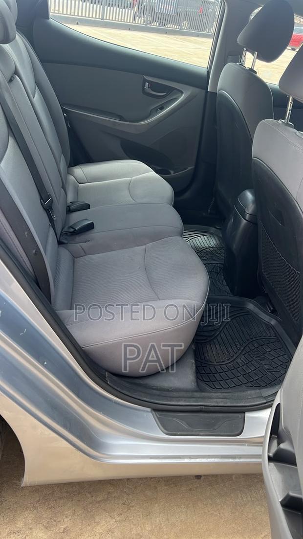 Hyundai Elantra 2016 Gray