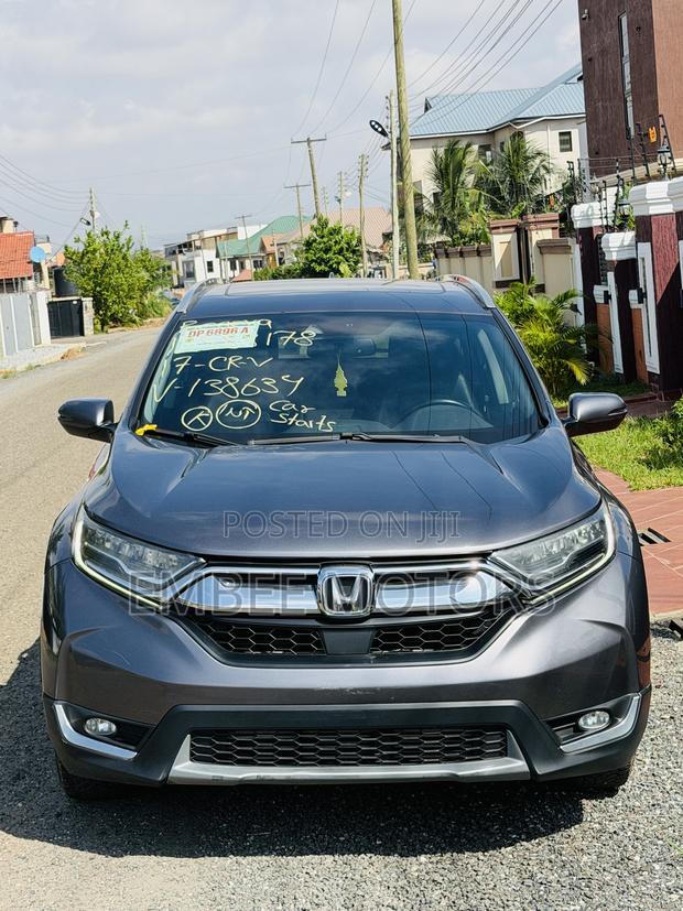 Honda CR-V Touring AWD 2018 Gray