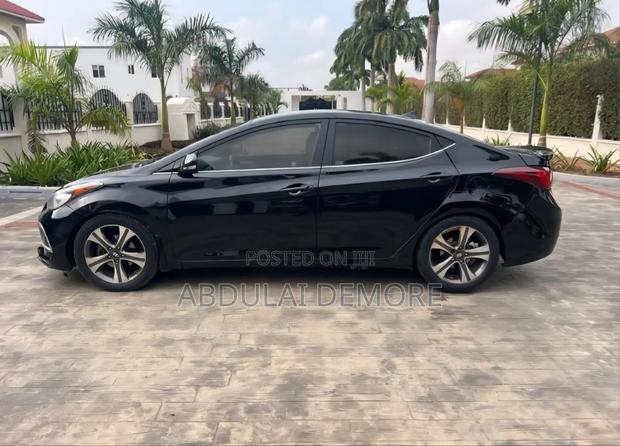 Hyundai Elantra 2015 Black