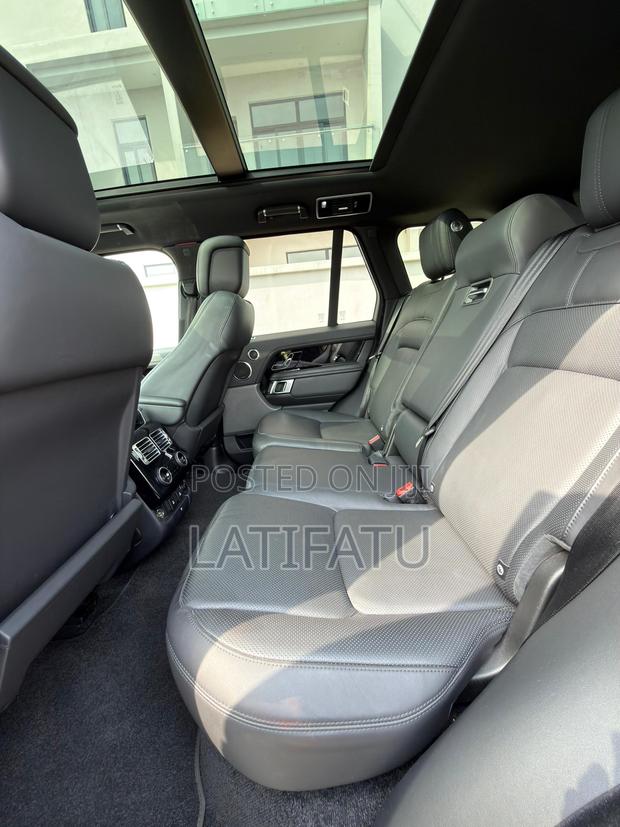 Land Rover Range Rover Vogue 2021 White
