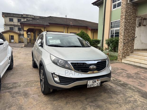 Kia Sportage 2013 Silver