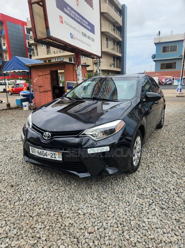 Toyota Corolla 2015 Black