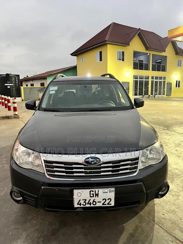 Subaru Forester 2010 Black