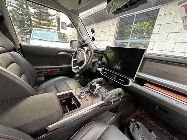 Jetour T2 2.0 Petrol AWD 2024 Black
