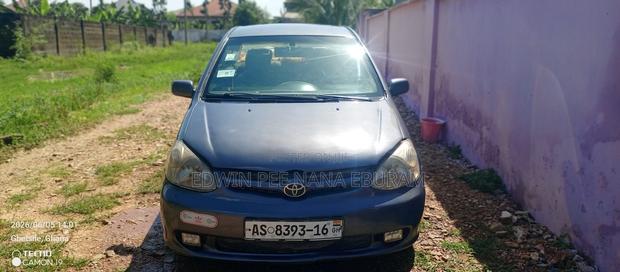 Toyota Echo Automatic 2003 Gray