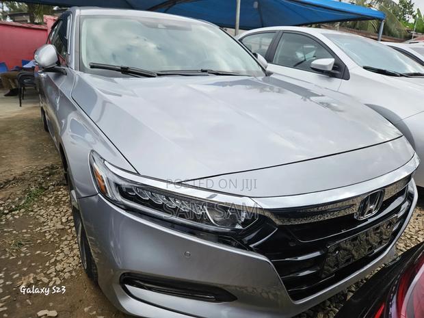 Honda Accord 2019 Silver