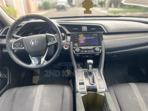 Honda Civic EX-L Sedan 2020 Blue