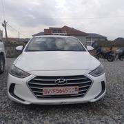 Hyundai Elantra 2017 White for sale