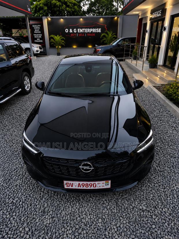 Opel Insignia 2022 Black