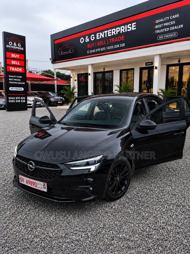 Opel Insignia 2022 Black