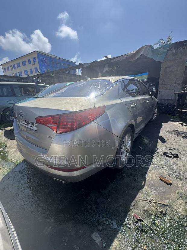 Kia Optima EX 4dr Sedan (2.4L 4cyl 6A) 2013 Gold