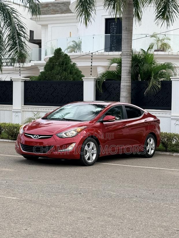 Hyundai Elantra 2015 Red