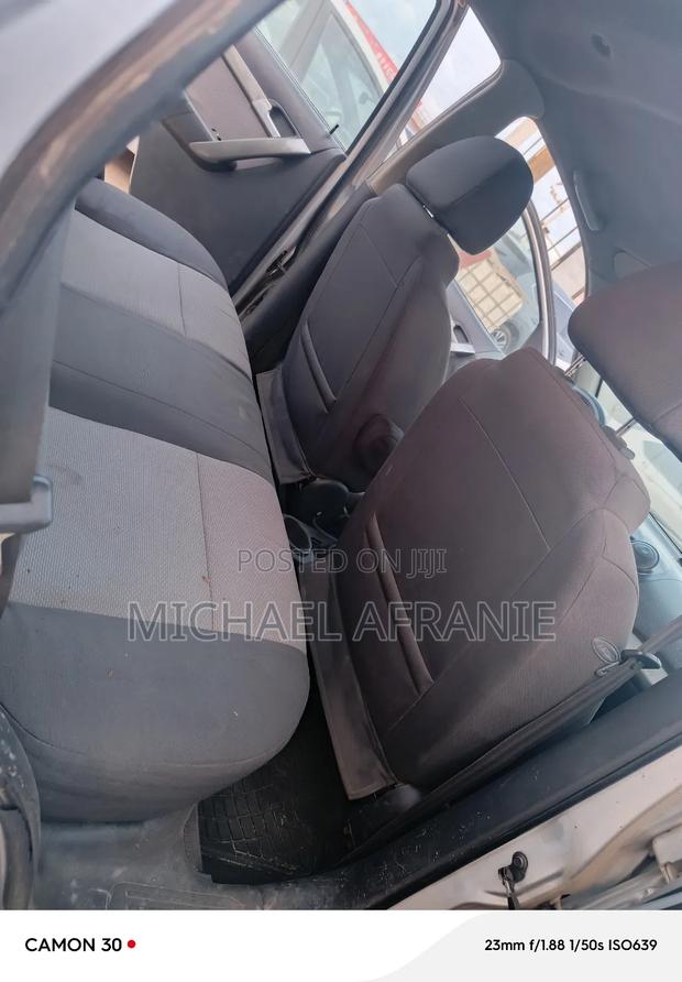 Chevrolet Aveo 2LT Hatch 2011 Silver