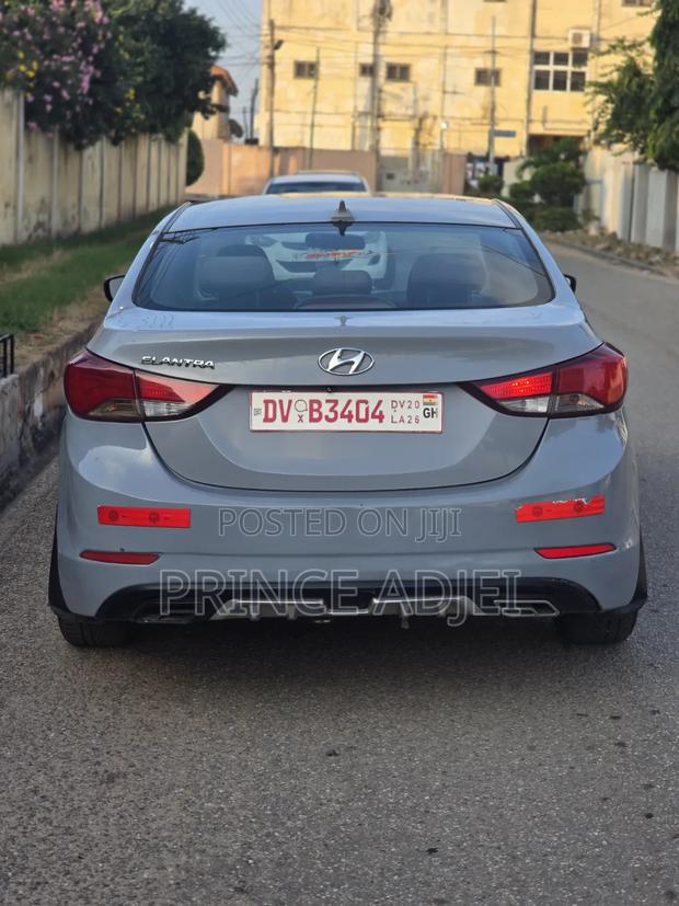 Hyundai Elantra 2016 Blue