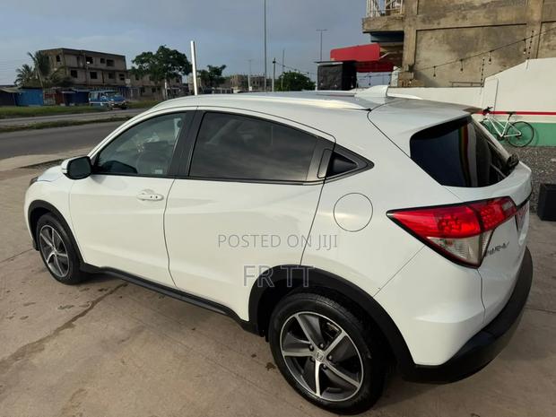 Honda HR-V 2022 White
