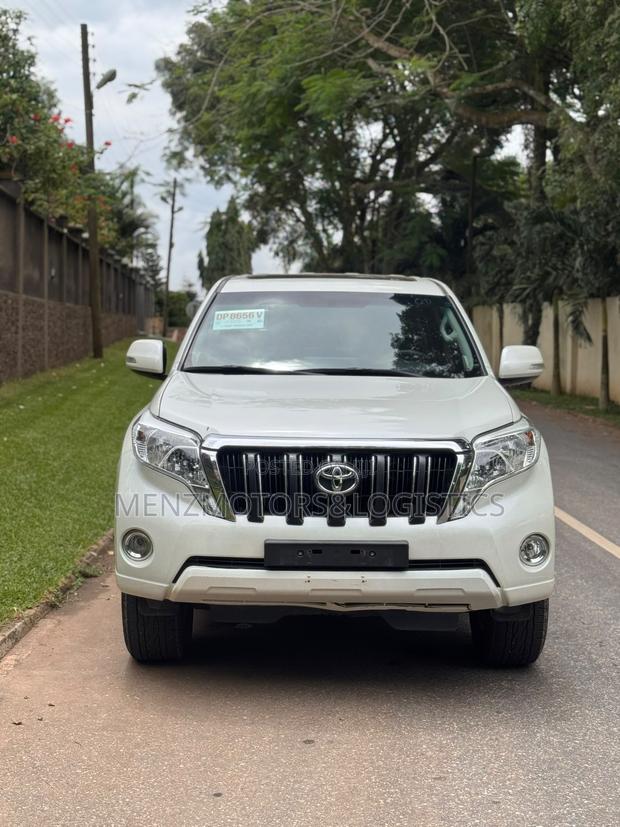 Toyota Land Cruiser Prado 2.7 2017 White