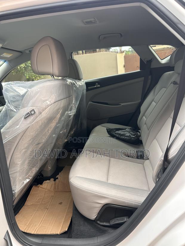 Hyundai Tucson SE FWD 2017 White