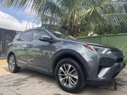 Toyota RAV4 2018 Gray for sale